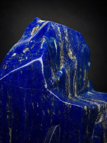 Hoogwaardige Intense Blauwe Lapislazuli Vrije Vorm –