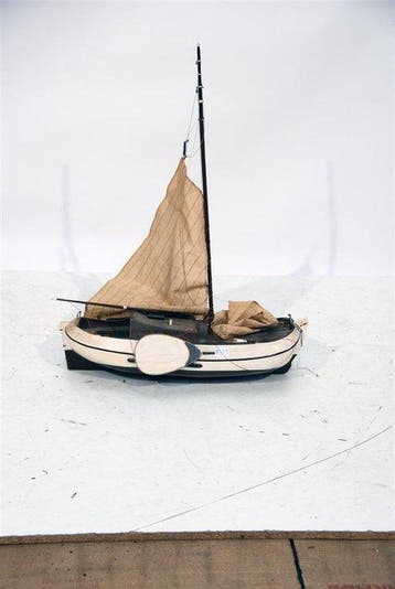Modelboot (2) - Scheepsmodel: Flying Fish, schoener