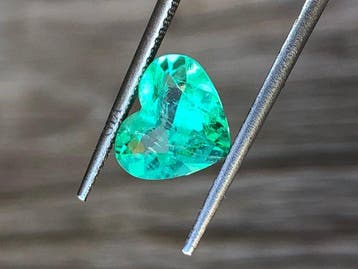 1 pcs Vert Émeraude - 1.94 ct - Gemological Institute of