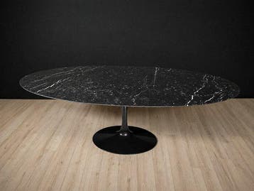 Knoll - Eero Saarinen - Table - Tulipe - Marbre