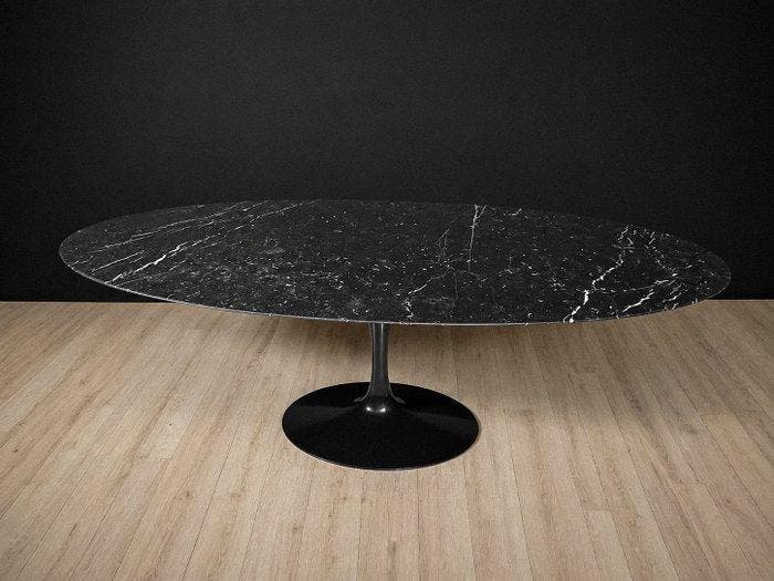 Knoll - Eero Saarinen - Table - Tulipe - Marbre, Antiek en Kunst, Kunst | Designobjecten