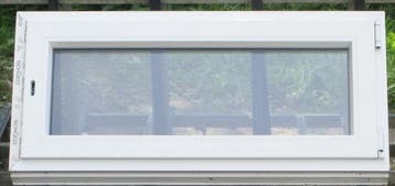 pvc raam , chassis , venter 118 x 55 wit / zwart ral 9005, Ophalen of Verzenden, Raamkozijn
