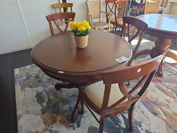 Antieke ronde eettafel, Huis en Inrichting, Nieuw