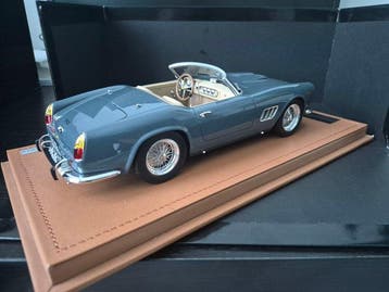 Tecnomodel 1:18 - Model sportwagen - Ferrari 250 GT SWB, Hobby & Loisirs créatifs
