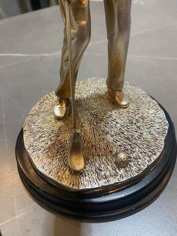 Female golfer tree ornament - Statue, Patiently awaiting the, Antiek en Kunst