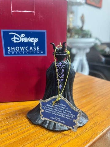 Enesco, Disney Showcase Collection - Beeldje - Maleficent -, Verzamelen, Disney, Nieuw