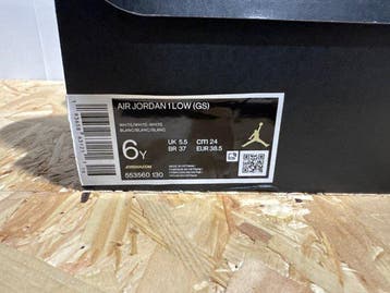 Nike - Air Jordan 1 Low - Sneakers - Maat: EU 38.5 - Nieuw, Nieuw