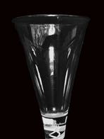 Wijnglas - Stevig Georgisch twist wijnglas c1760 - Loodglas