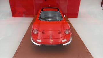 BBR 1:18 - Voiture miniature - Ferrari Dino 246 GTS Rosso, Nieuw