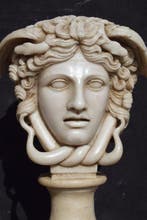 sculptuur, Medusa Rondanini - 27 cm - Carrara-marmer, Nieuw