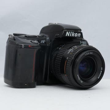 Nikon F-601 Quartz Date + AF Nikkor 35-70mm | Appareil photo, Audio, Tv en Foto, Fotocamera's Analoog, Nieuw