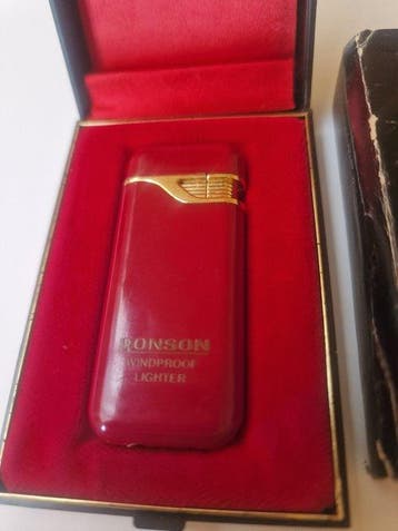 Ronson - Briquet de poche - Émail, Nieuw