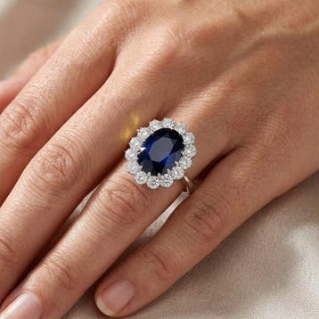 Ring - 18 karaat Witgoud - 4.50ct. tw. Saffier - Diamant -