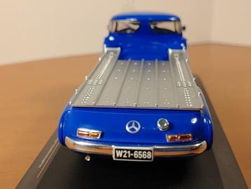 IXO 1:43 - Model vrachtwagen - Mercedes-Benz, Nieuw