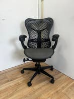 Refurbished Herman Miller Mirra - Incl. Verstelbare Rugsteun, Verzenden, Zwart, Zo goed als nieuw, Bureaustoel