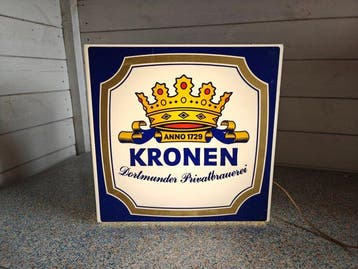 Zeer unieke verzameling Kronen Bier verlicht reclame -