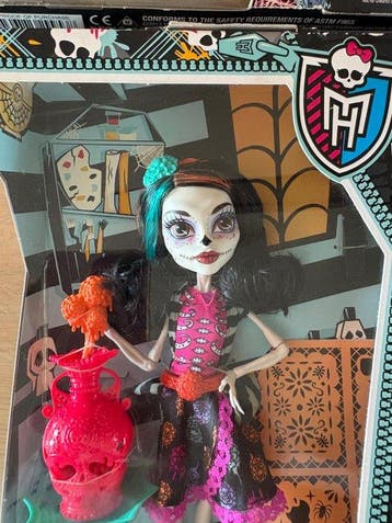 Mattel - Jouet Skelita Calaveras; Draculaura; Abbey