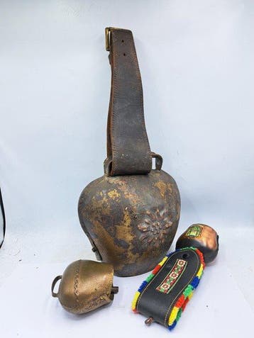 Decoratieve bel (3) - Gigabel 2,3kg - Zwitserland - Koebel, Antiek en Kunst