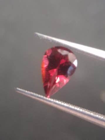 Natural Red Garnet - Rhodolite - 0.978 ct - pear - unheated-, Verzenden
