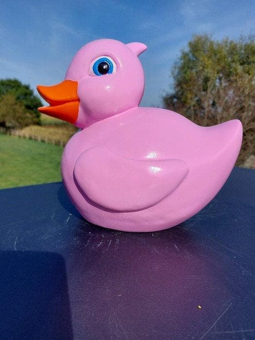 Figuur - pink bath duck - Polyresin, Antiquités & Art, Curiosités & Brocante