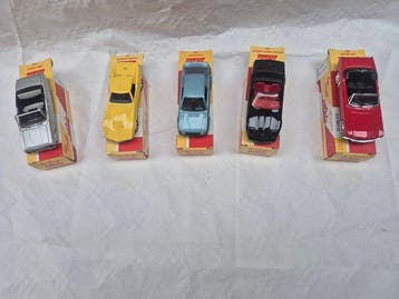 Solido 1:43 - Voiture miniature (5) - Ford et Chevrolet, Nieuw