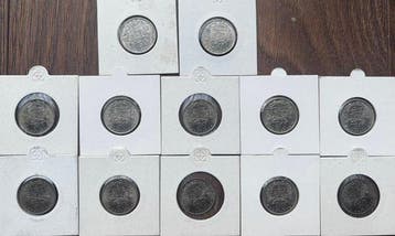 Portugal. Lote de 12 Moedas de 50 Centavos (1957-1968) -