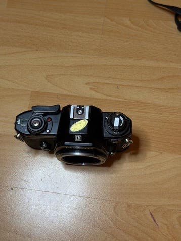 Nikon EM Single lens reflex camera (SLR), TV, Hi-fi & Vidéo