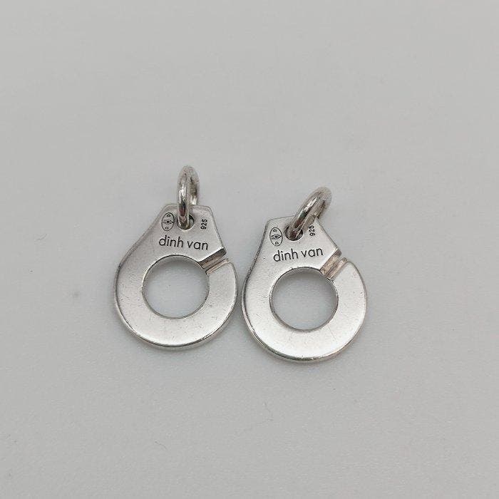Zonder minimumprijs - Dinh Van - Kettingsluiting - Menottes, Handtassen en Accessoires, Antieke sieraden