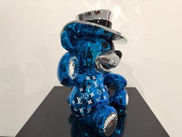 Van Apple - Bandit Bear LV