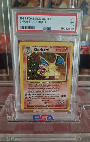 Pokémon - 1 Graded card - Charizard 4 Foil, Holo - PSA 7 -