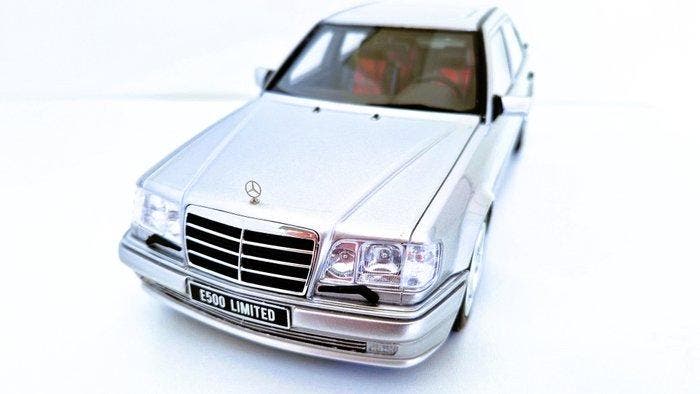 Otto Mobile 1:18 - Model sedan - Mercedes-Benz E500 (W124), Hobby & Loisirs créatifs, Voitures miniatures | 1:5 à 1:12