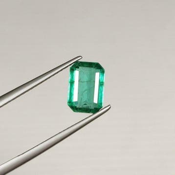 Vert Émeraude - 2.42 ct - International Colored Gemstone, Nieuw
