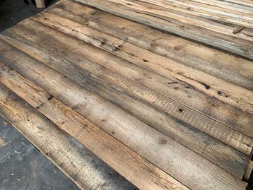 CIRCULAIR hout! BARNWOOD planken rustiek oud hout, luxe look, Doe-het-zelf en Bouw, Gebruikt, Verzenden, Vloerdelen of -planken