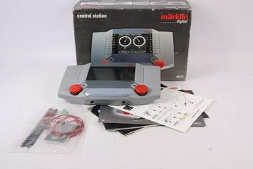 Märklin H0 - 60213 - Unité de commande numérique (1) - Gare, Hobby en Vrije tijd, Nieuw