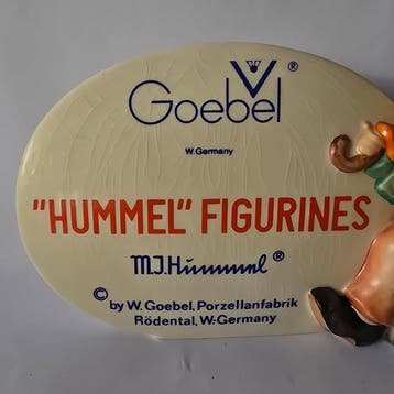 Goebel - Beeldje - Hummel 187 A - plaque Hummel, Antiquités & Art