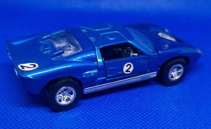 Mebetoys/Mattel 1:43 - Modelauto - Ford GT Mark II - Hot, Hobby en Vrije tijd, Modelauto's | 1:5 tot 1:12