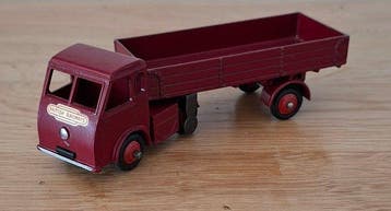 Dinky Toys - Voiture miniature (3) - 3 Dinky Toys dorigine.