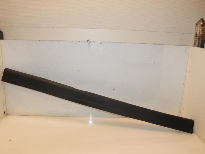 Dorpel links Mazda RX-8 O104676, Auto-onderdelen, Carrosserie