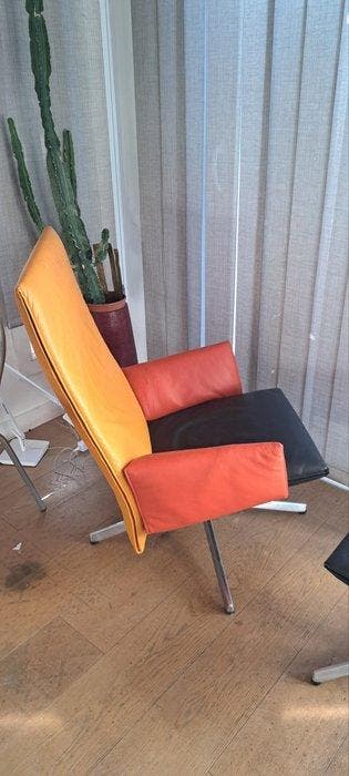Knoll - Edward Barber & Jay Osgerby - Fauteuil (2) -, Antiek en Kunst, Antiek | Meubels | Stoelen en Sofa's