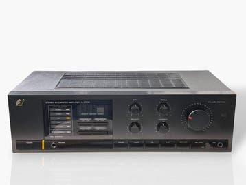 Sansui - A-2000 Solid state geïntegreerde versterker
