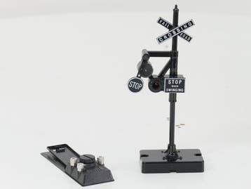 Schaal 0 RailKing 30-1093 No. 140 Banjo signal black base..., Ophalen of Verzenden, Rails