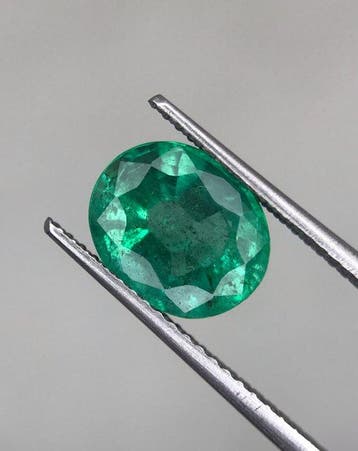 1 pcs Groen Smaragd - 2.36 ct - International Gemological