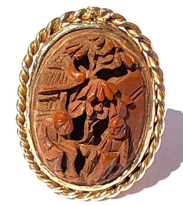 Ring - 18 karaat Geel goud - Qing-dynastie Hediao cameo, Handtassen en Accessoires, Ringen