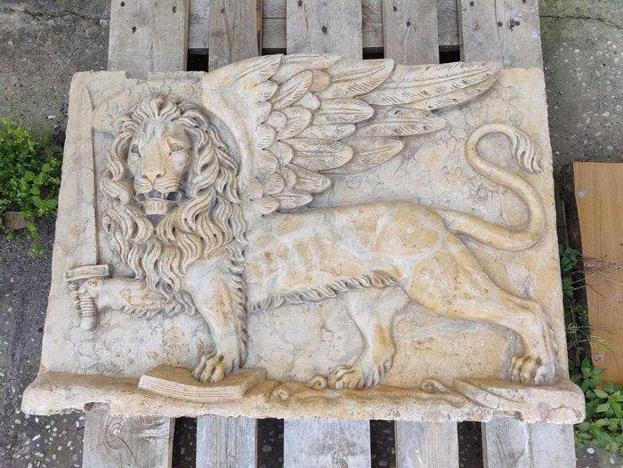 sculptuur, Altorilievo - Leone di San Marco - 56 cm - Marmer, Antiquités & Art, Art | Art non-occidental