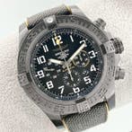 Breitling - Avenger Hurricane - XB0170 - Homme - 2017, Nieuw