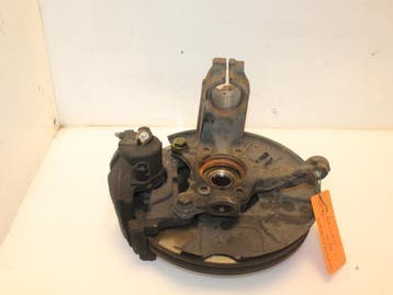 Fusee rechts-voor Skoda Superb O121149
