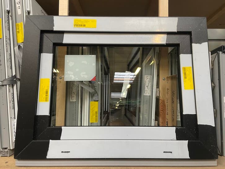 Schüco PVC zwarte ramen in stock vast kiep draaikiep etc, Doe-het-zelf en Bouw, Glas en Ramen, Dubbelglas, Nieuw, Gevelraam of Ruit