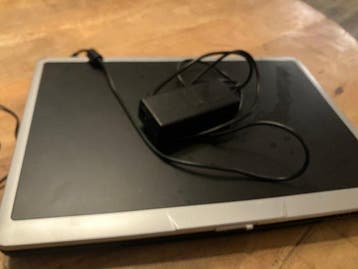Targa Traveller 856WA MT with windows XP 2GB ,100gb disk, Nieuw