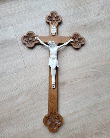 Antique Crucifix - Chêne, porcelaine biscuitée - 1900-1910 -