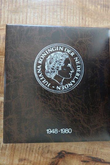 Pays-Bas. Juliana. Gulden Partij - 3 albums en doos (Sans